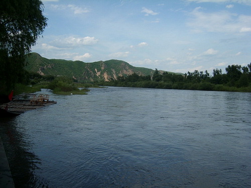 SL275215.jpg