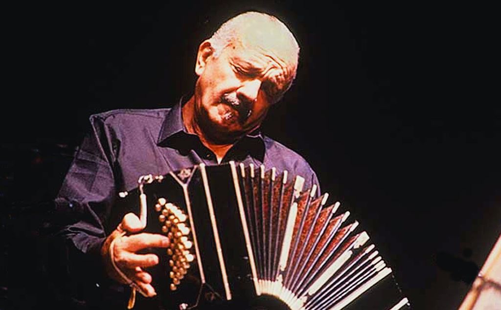 astor-piazzolla.jpg